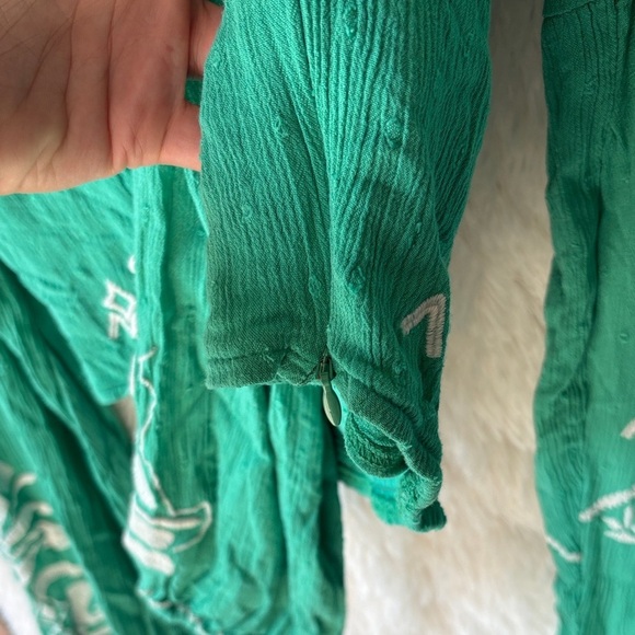 En Creme Green A-Line Skirt  and matching crop top with White Patterns - Picture 12 of 12